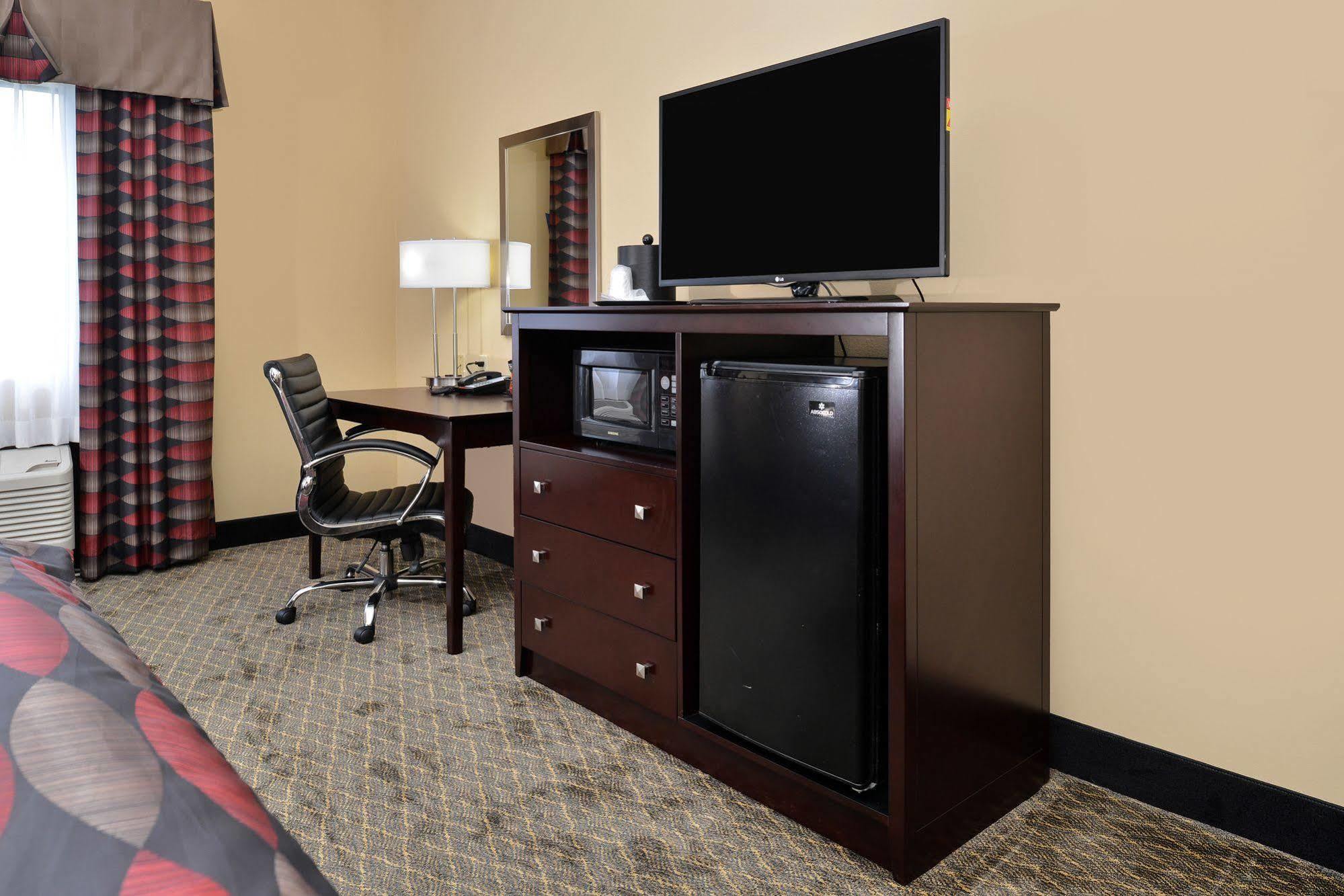 Baymont By Wyndham Ardmore I-35 Bagian luar foto